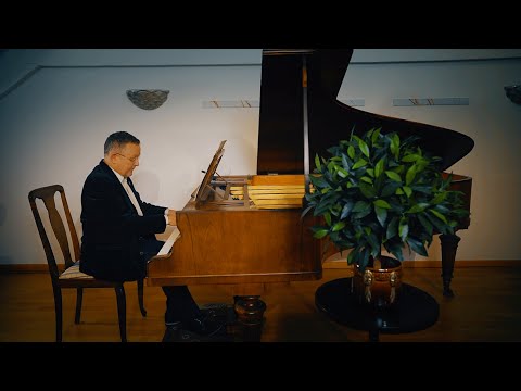 Reynaldo Hahn: "La Barcheta" from the song cycle "Venezia"