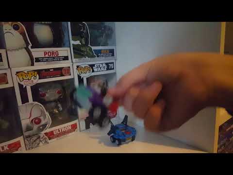 Kian reviews LEGO Marvel mighty micros wolverine Vs Magnito