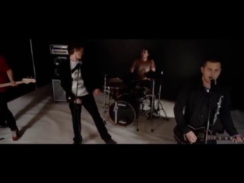 Odtiaľ Potiaľ - Raz to vyjde ( Official Clip )