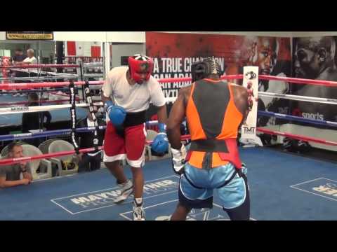 Olympian Michael Hunter sparring Ngoula Romarick- heavyweights at the Mayweather Boxing Club!