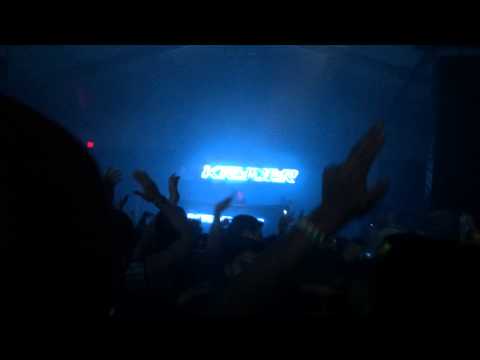 Kryder opens his set with Steve Angello and AN21 - Gods at Governors Island 2014