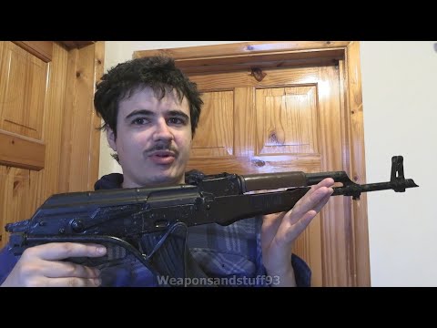 East German MPI-KMS/AKM