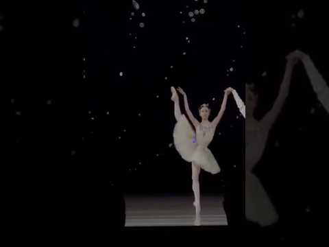 May Nagahisa and Philipp Stepin - “Diamond” from George Balanchine’s “Jewels” at the Mariinsky