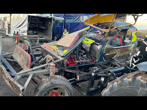 1 Tom Harris Vs 35 Neil Shenton Brisca F1 Stockcars Scunthorpe Raceway 28/09/25. 