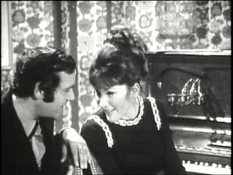 Rika Zarai - Hava Nagila (live in France, 1969)