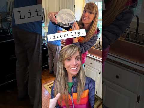 4 eggs, 2 oz of cream cheese, garlic powder, salt, & Italian seasoning to taste, & cream of tarter