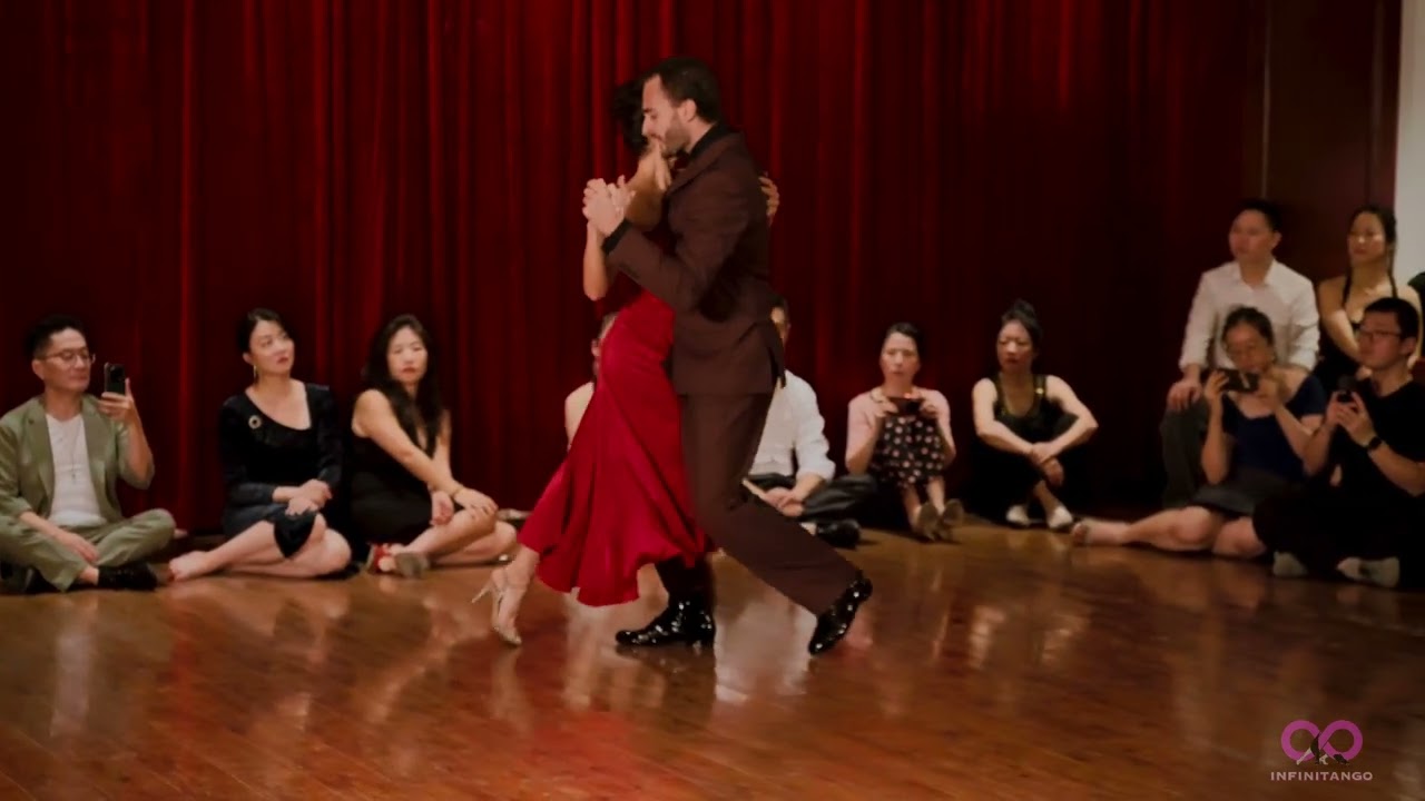 Video thumbnail for Shanghai Mid-Autumn Tango Meeting - Gianpiero & Lorena 2/5