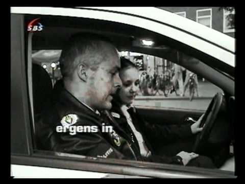 Peter r de Vries - Politie slikt, snuift en dealt zelf