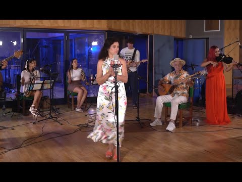 Şükriye Tutkun - Sen Yoksan Eğer