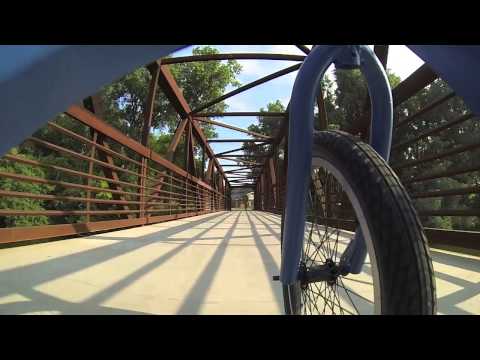 Northfield bike path