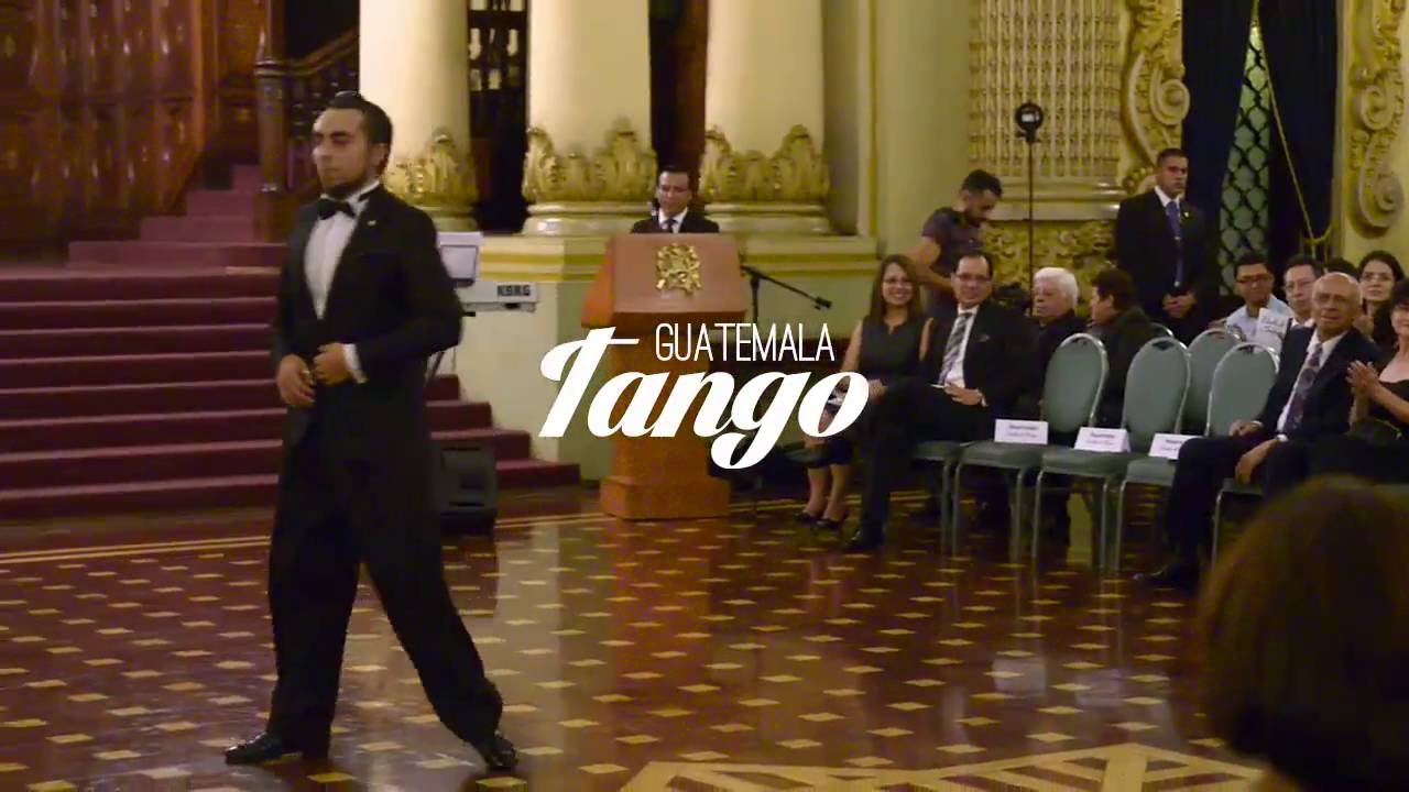Vals Viejo Portón, Palacio Nacional Guatemala, Jonathan Saavedra y Clarisa Aragón