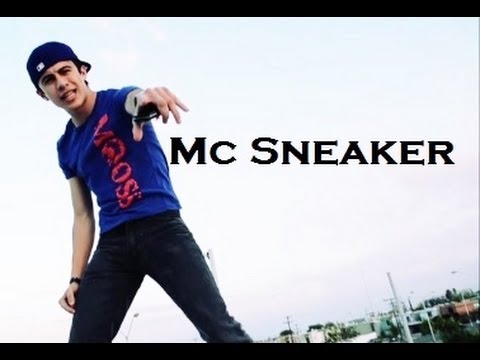 Chica de Rosa - Mc Sneaker (Official Music Video 2013)
