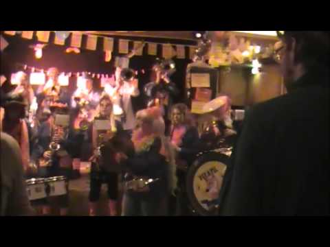 25 01 2013 De vosseblaozers TWNbal