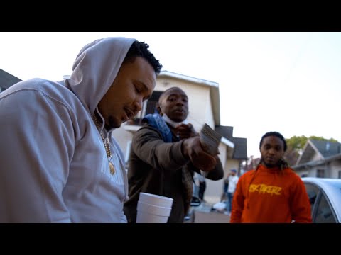 GUAPELUPE x WESSMACC x ROBRACCS - OFF THE PORCH (SHOT BY @ChilliMikeVisuals)