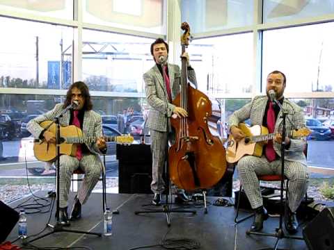 The Lost Fingers-Touch me live performance