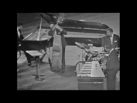 Lonely woman - Modern Jazz Quartet