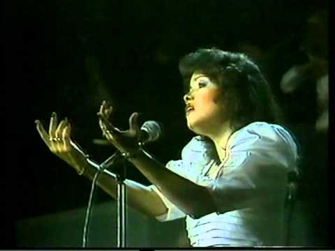 OTI 82 Nicaragua -Te canto porque te quiero - Deyanira Toruño