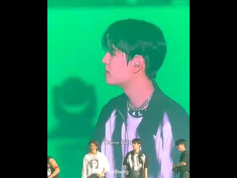 seungmin said “hyung must really likes me” #straykids #seungmin #leeknow #Seoul_Special_UNVEIL11D2