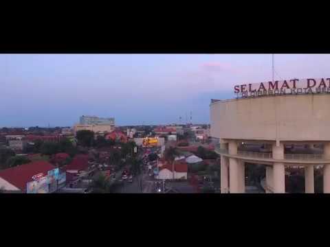 download lagu mp3 mp4 Lagu Hip Hop Cirebonku Mp3, download lagu Lagu Hip Hop Cirebonku Mp3 gratis, unduh video klip Lagu Hip Hop Cirebonku Mp3