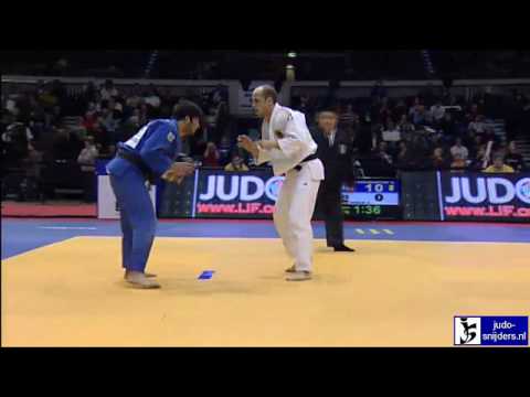 Judo 2010 Grand Prix Dusseldorf: Artyom Baghdasaryan (ARM) - Christopher Voelk (GER) [-73kg].