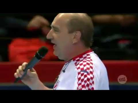Mladen Grdović - Evo mene moji ljudi - Uživo na utakmici Hrvatska-Island