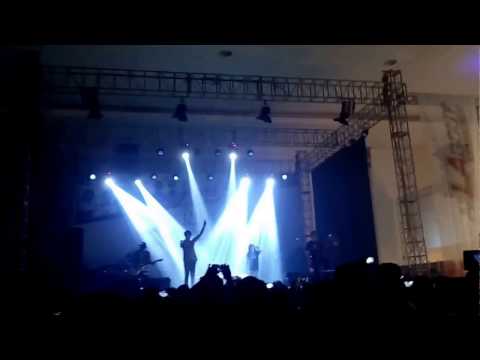 Rocket Rockers - Ingin Hilang Ingatan ft. Savira Razak (Killms) (Live at Jogja Expo Center @JEC)