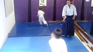 preview picture of video 'Aikido con Niños en Medellín - Anyus Dojo 4'