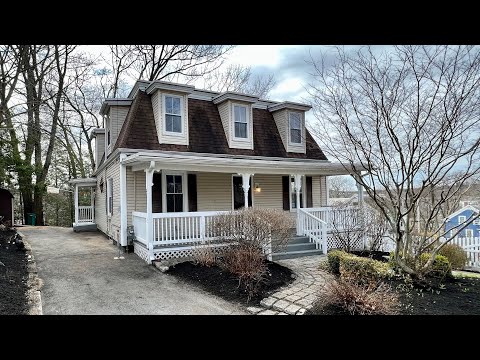 17 Fairview St Fitchburg, MA