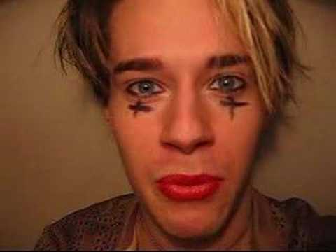 Chris Crocker - Bibbidi Bobbidi Boo.