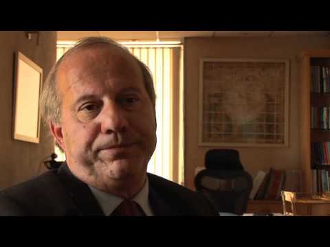 GDN Presidents -- Gerardo della Paolera (former) and Pierre Jacquet (current)