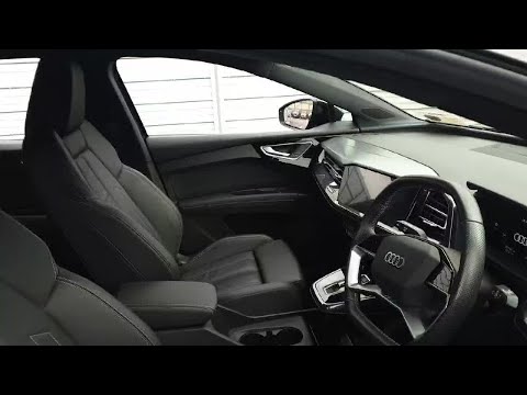 Audi Q4 E-tron Q4 E-tron 35 S125kw S-line Black E - Image 2