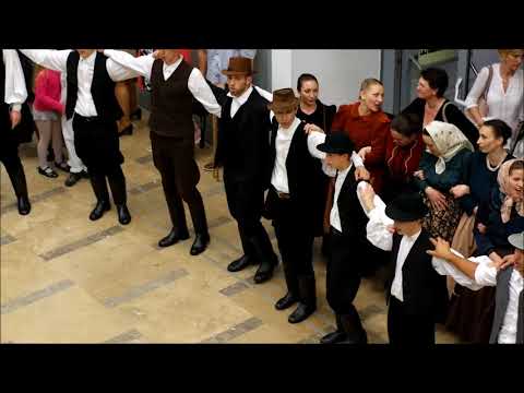 Szökős 30 - Jubileumi néptáncünnep a szombathelyi Sportházban