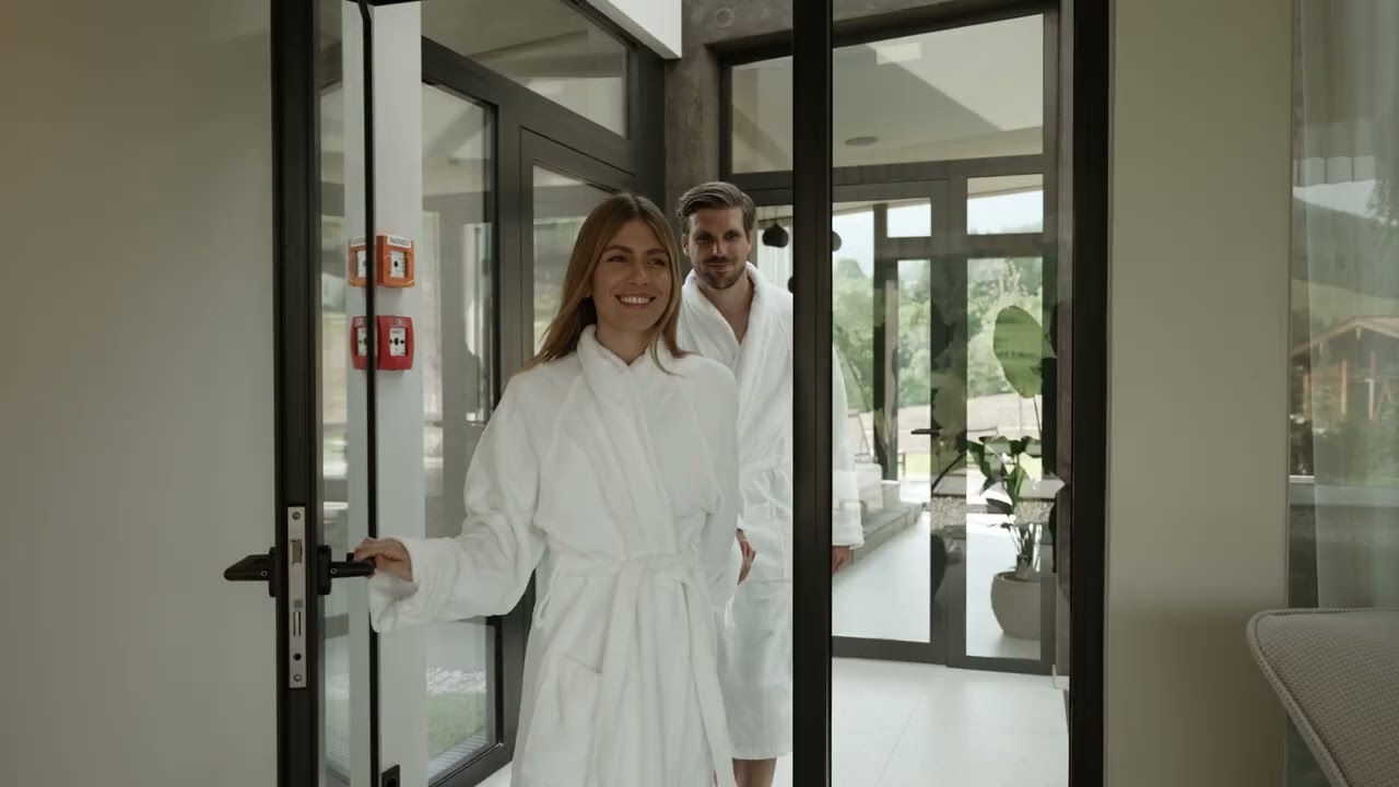 Puradies Heaven Spa - Video 1