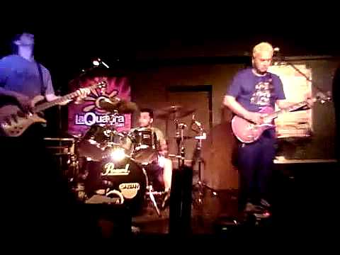 Ariel Pozzo - Daño Permanente 5-12-10.mp4