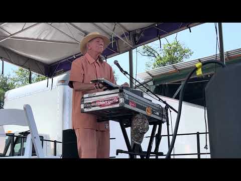 Watermelon Slim performs his original " Devil's Cadillac" @ White Mountain Boogie N' Blues Festival
