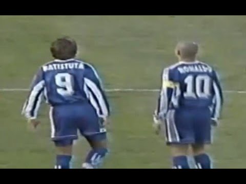Bati y Ronaldo juntos! Estrellas América 5-2 Europa All Stars de Zinedine Zidane #batistuta #ronaldo