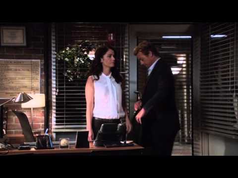The Mentalist 6x03- Jane takes Lisbon´s hair back