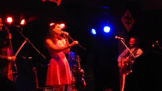 Carolina Chocolate Drops - Please Don't Tell Me You Love Me (Hank Williams cover)