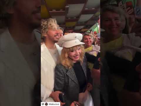 Алла Пугачева и Максим Галкин стали почетными гостями на #laimafestival