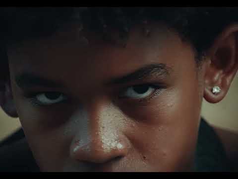 Cutemobb, Alu, O.S.O., Jesse James, LEÏTI, Karl Lee - Troya (Official Video)