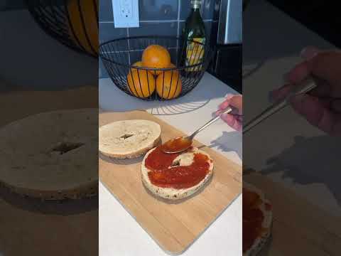 Easy Pizza Bagel Recipe