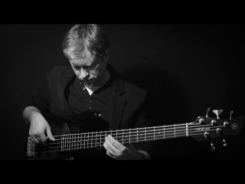 Bass Battle - Finding myself - Live Looping Session 5
