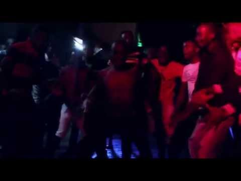 DJ G'Sparks Spilulu playing Live at the Centre D'Art Picha (Lubumbashi / Congo)