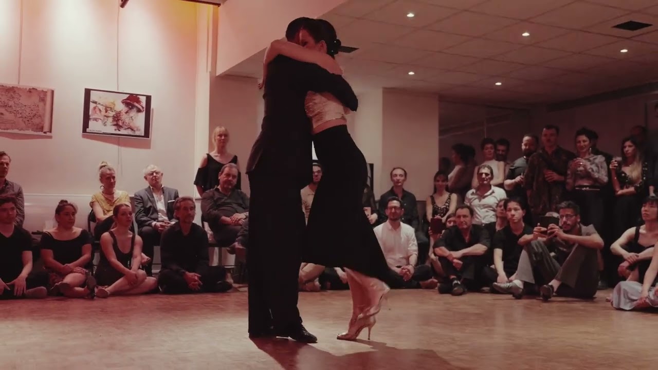 Video thumbnail for Stephanie Fesneau & Fausto Carpino @ El Garrón - 1/5