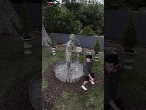 Thief Gets INSTANT Karma