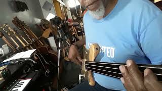 Rufus &amp; Chaka-Heaven Bound (PHD Fretless Bass)