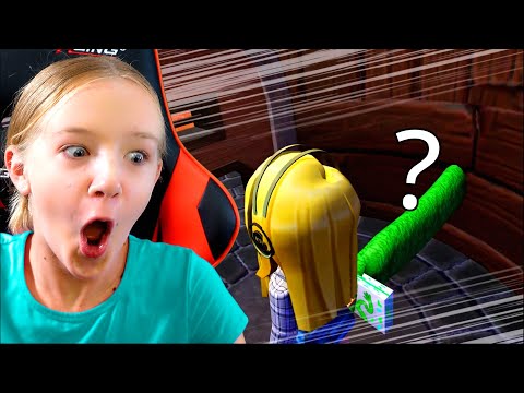 Trinity and Madison Escape Rainbow Friends and Go to the Party!!