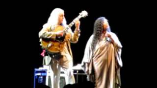 Tuck and Patti - You Take My Breath Away (live)