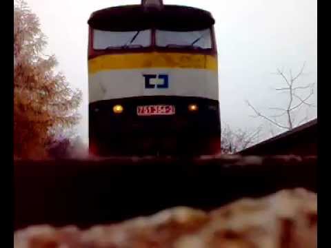 zamračená 751 354-2 ze spoda