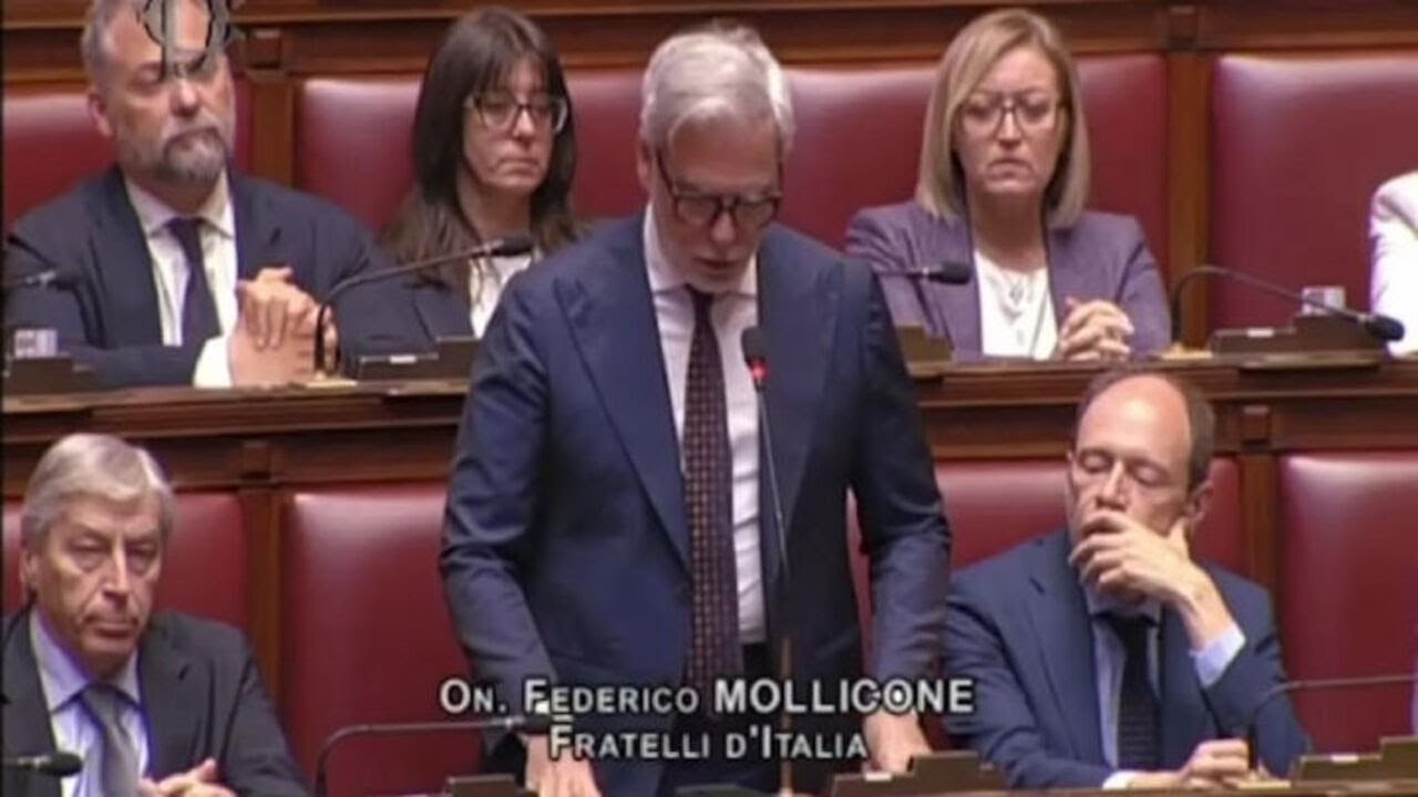 Mollicone (Fdi) ricorda Pannella: Un rompic...i non un santone, ma in politica servono